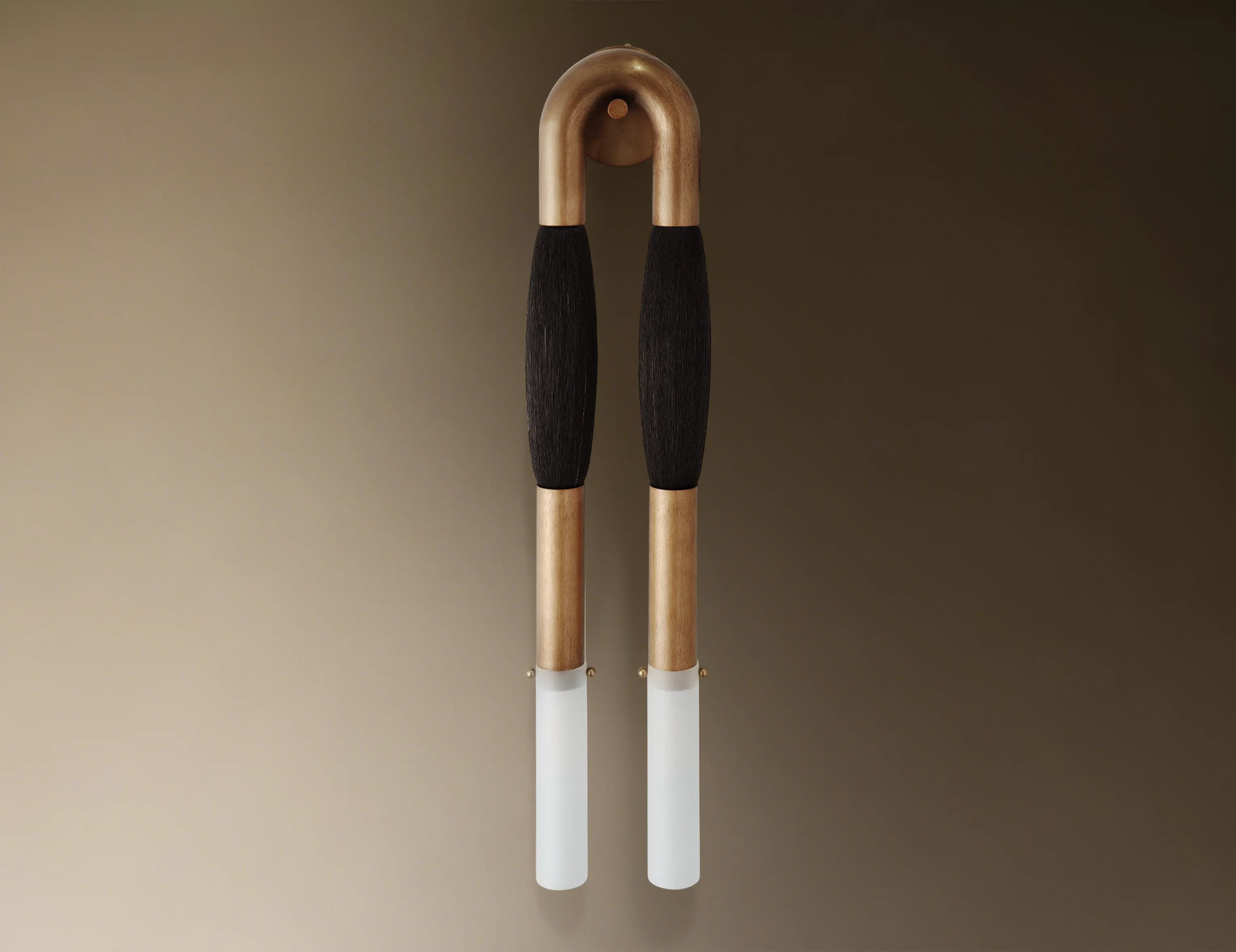 Elovis Horsehair Sconce