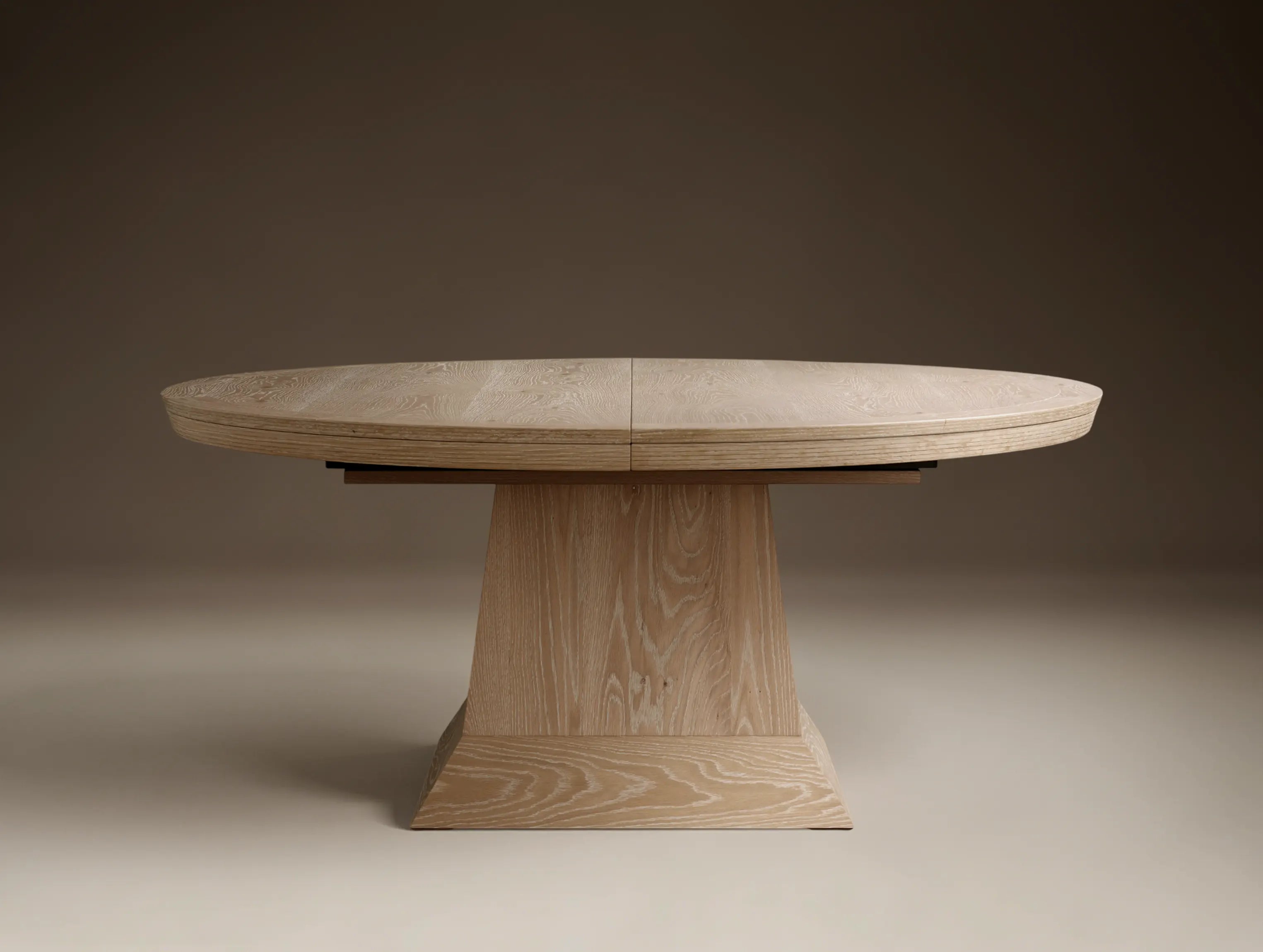 Leidon Extension Dining Table