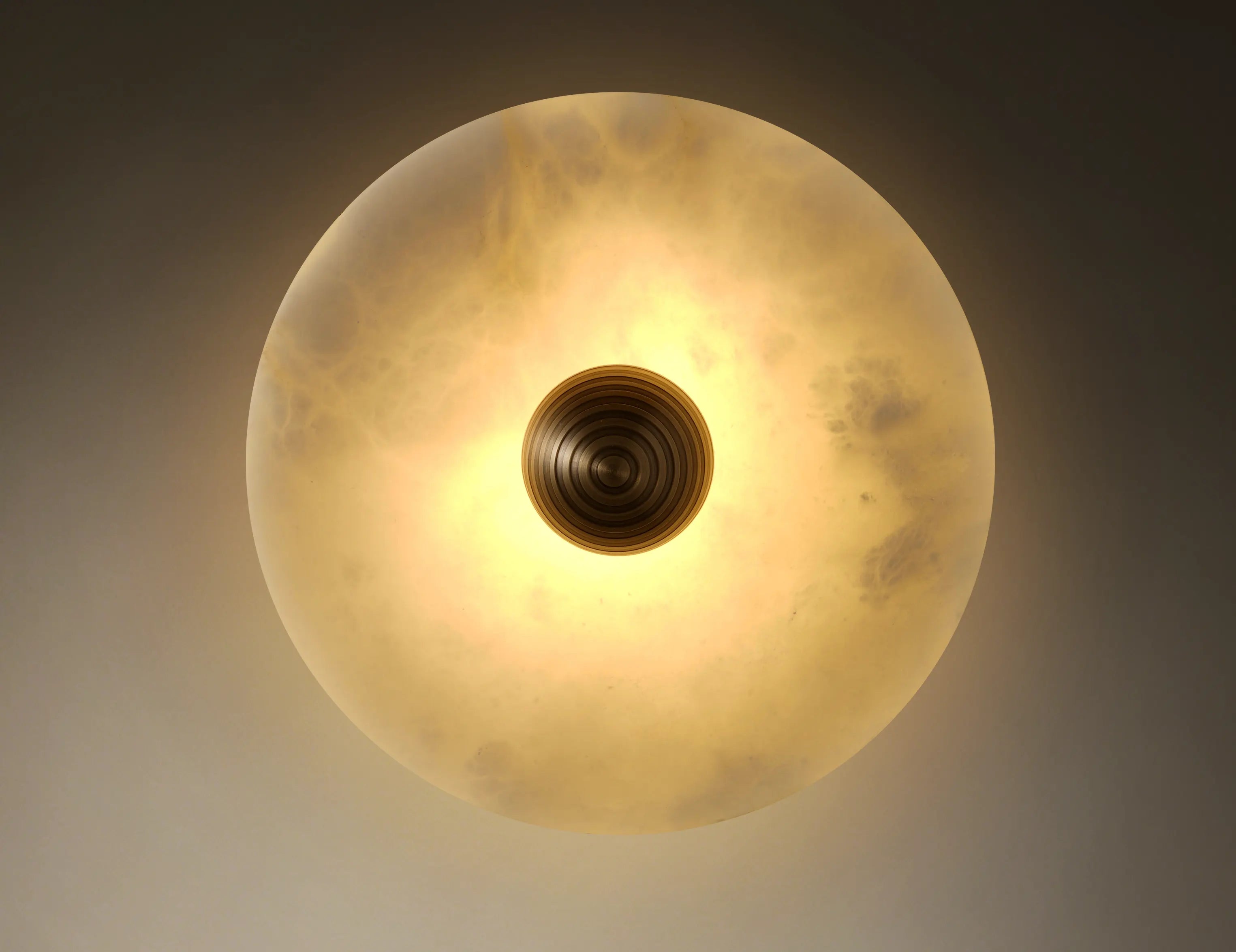 Cholay Alabaster Round Sconce