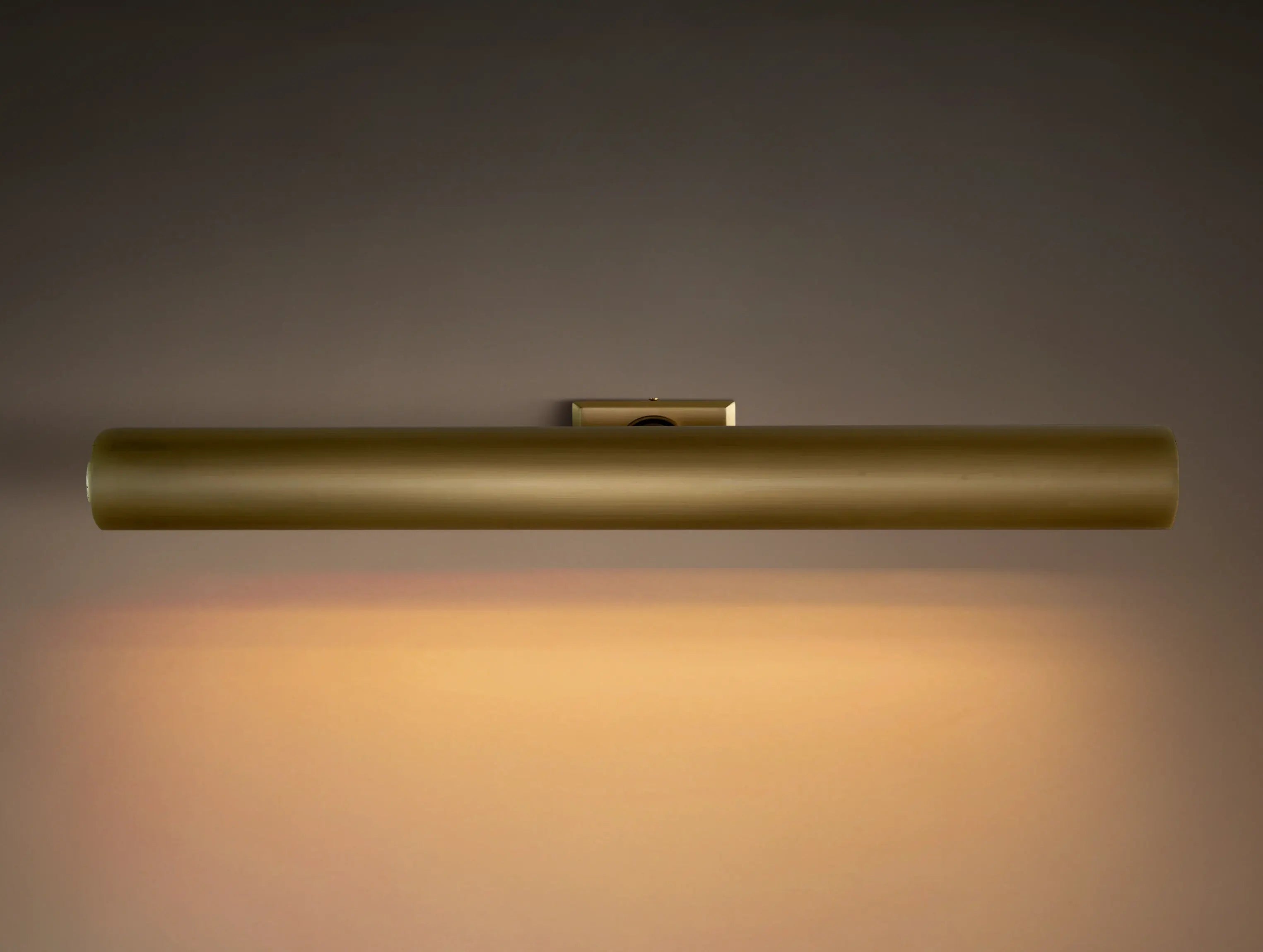 Classic Cabinet Picture Light